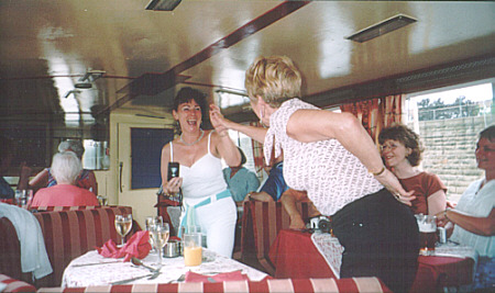 Gentlewomen who lunch